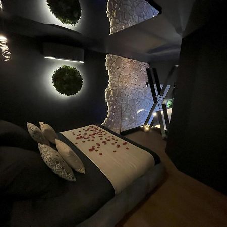 Omira - Nuits D'Exception & Spa Bordeaux Extérieur photo